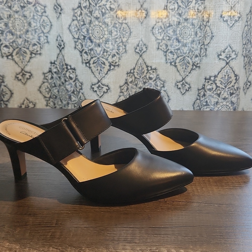 Clarks Black Pointed Leather Mule with Wide Ankle Strap